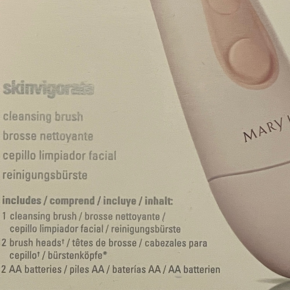 Mary Kay Skinvigorate Brush - Picture 4 of 4
